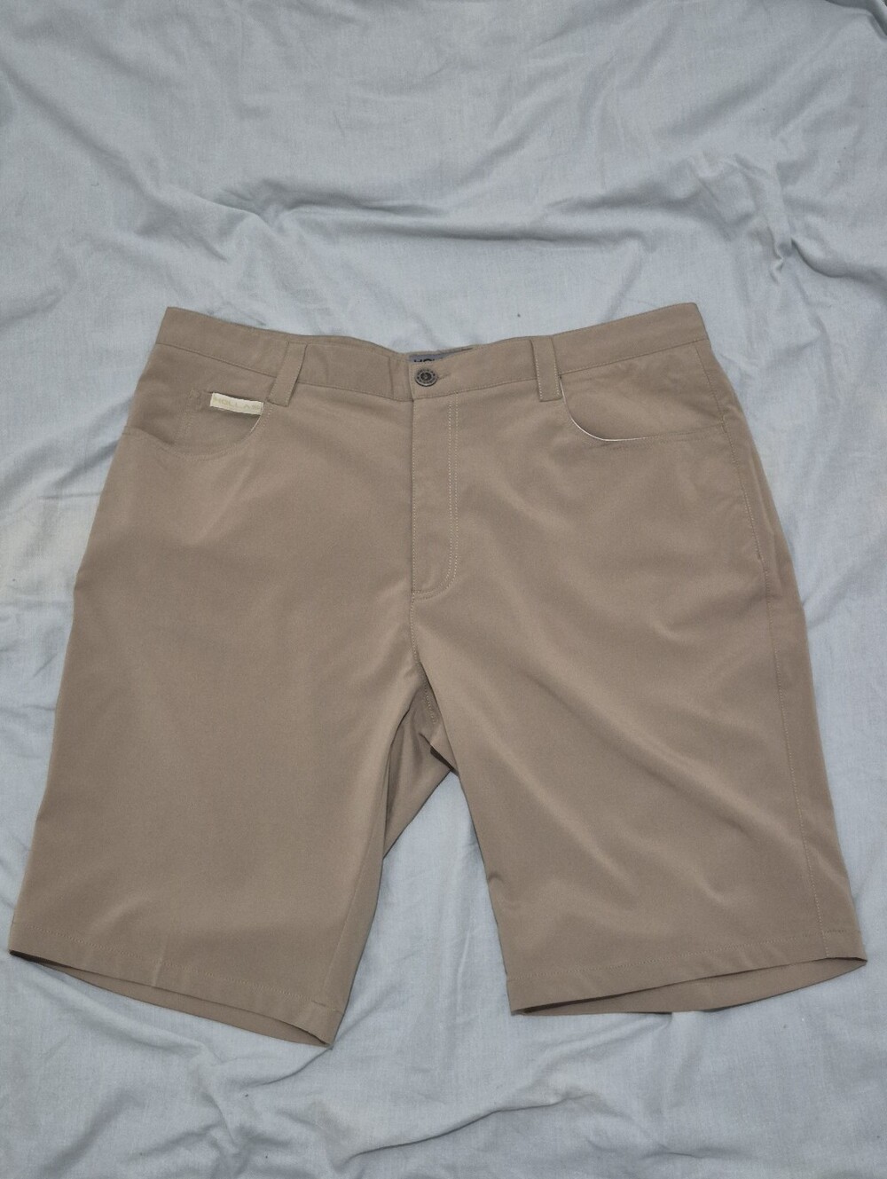 Men's Hollas Lightweight Flat-Front Shorts in Taupe